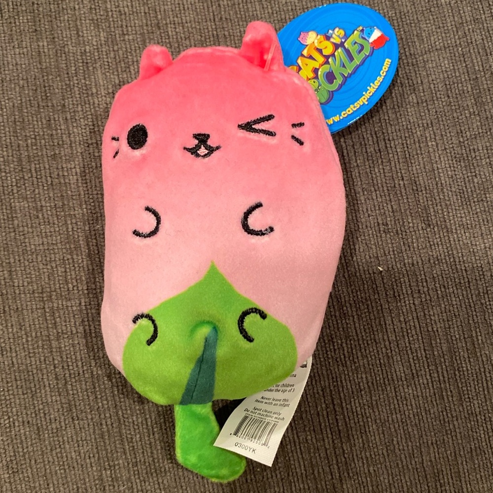 Cats Vs Pickles plush bean bag toy - Peaches #063 - NWT!   kids beanie baby toys